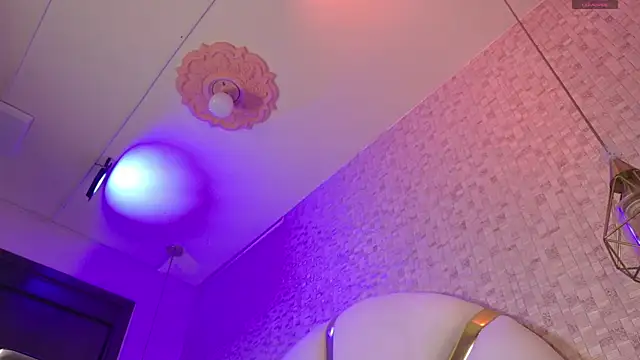 Snapshot of Caroline_palmerr chatting on November 27, 2025, 3:08 am Caroline palmerr online show from November 27, 2025, 3:08 am