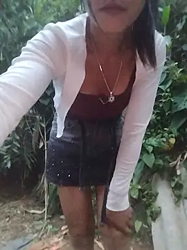 Snapshot of gugu0022 chatting on July 10, 2026, 11:57 am gugu0022 online show from July 10, 2026, 11:57 am