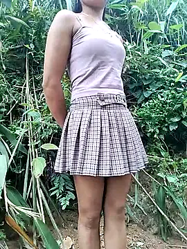 Snapshot of gugu0022 chatting on July 17, 2026, 11:42 pm gugu0022 online show from July 17, 2026, 11:42 pm