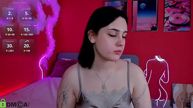 hey tessa online show from December 5, 2025, 11:19 am