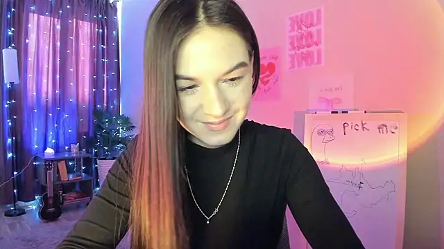 Snapshot of luna_lust_212 chatting on March 23, 2026, 4:27 am luna lust 212 online show from March 23, 2026, 4:27 am