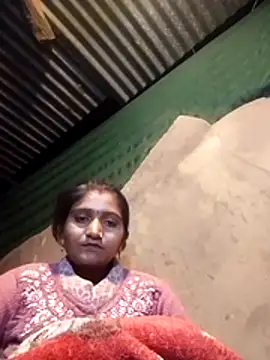 Snapshot of yanuw chatting on November 27, 2025, 4:42 pm yanuw online show from November 27, 2025, 4:42 pm