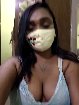 Snapshot of Dharshini98 chatting on April 22, 2026, 12:18 pm Dharshini98 online show from April 22, 2026, 12:18 pm