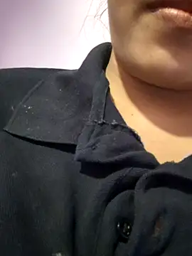 Snapshot of Sorkarmankhin chatting on December 2, 2025, 5:57 am Sorkarmankhin online show from December 2, 2025, 5:57 am