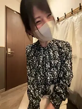 mayumichan13 online show from April 25, 2026, 3:09 pm