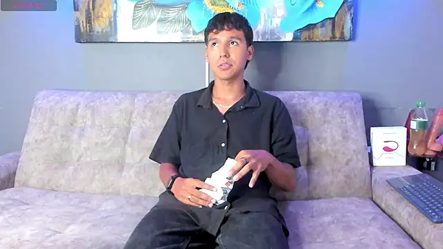 Snapshot of Carl-Milton chatting on November 14, 2025, 12:42 am Carl-Milton online show from November 14, 2025, 12:42 am