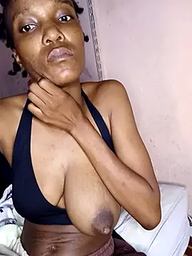 Beverlygurlx6 online show from March 13, 2026, 1:34 am