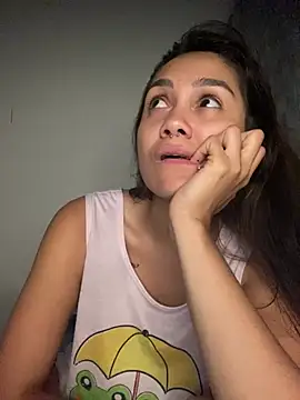 carolsapequinha online show from June 21, 2026, 4:48 am