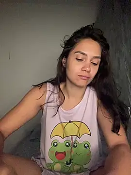 carolsapequinha online show from June 24, 2026, 11:31 am