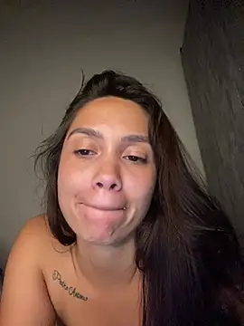 carolsapequinha online show from July 4, 2026, 4:29 am