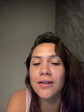 carolsapequinha online show from July 10, 2026, 4:28 am