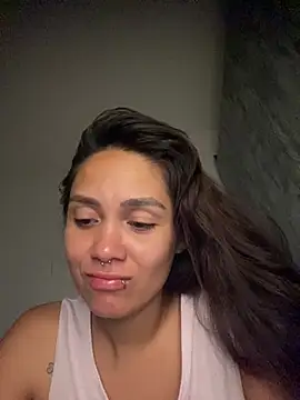 carolsapequinha online show from July 24, 2026, 11:19 am