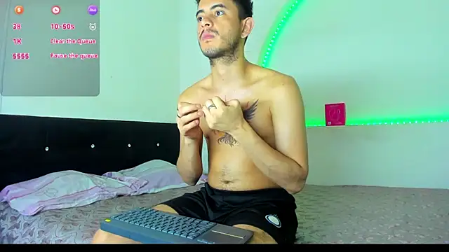 kaiborman00 online show from January 15, 2026, 11:59 am