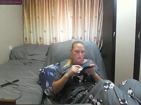 JenniDeep online show from July 23, 2026, 3:48 am