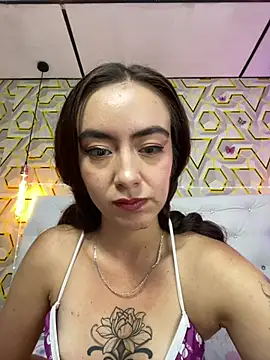 Snapshot of MelanyyJhonson15 chatting on June 11, 2026, 12:32 am MelanyyJhonson15 online show from June 11, 2026, 12:32 am