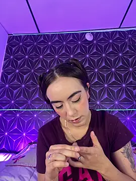 Snapshot of MelanyyJhonson15 chatting on June 26, 2026, 8:13 pm MelanyyJhonson15 online show from June 26, 2026, 8:13 pm