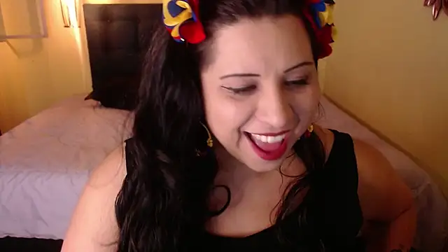 Snapshot of Catalinajane1 chatting on June 23, 2026, 8:29 pm Catalinajane1 online show from June 23, 2026, 8:29 pm