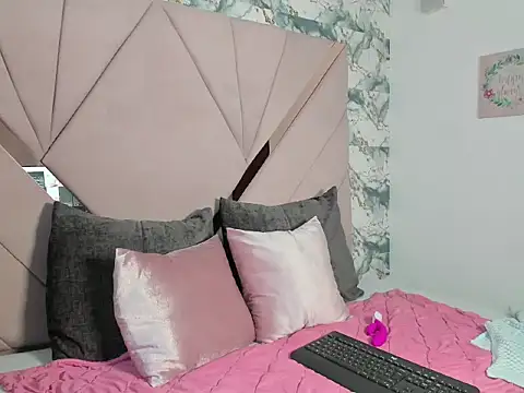 anna jules online show from December 19, 2025, 11:39 am