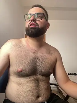 julianlondo111 online show from March 15, 2026, 6:58 pm