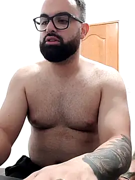 julianlondo111 online show from March 28, 2026, 4:56 am