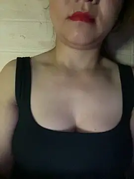 Diana-sexyy online show from June 6, 2026, 10:03 pm