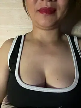 Diana-sexyy online show from July 6, 2026, 3:03 pm
