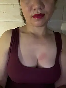 Diana-sexyy online show from July 8, 2026, 3:44 am