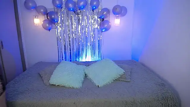 selene rouse  online show from March 10, 2026, 4:28 am