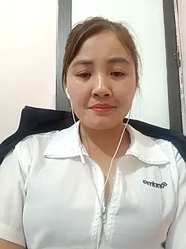 Snapshot of Little-Red123 chatting on November 20, 2025, 7:41 am Little-Red123 online show from November 20, 2025, 7:41 am