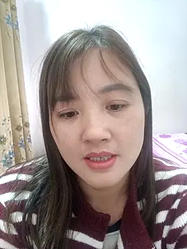 Snapshot of Little-Red123 chatting on November 30, 2025, 4:05 am Little-Red123 online show from November 30, 2025, 4:05 am