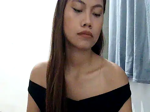 Snapshot of VelvetCharm_pinay chatting on May 22, 2026, 4:34 pm VelvetCharm pinay online show from May 22, 2026, 4:34 pm
