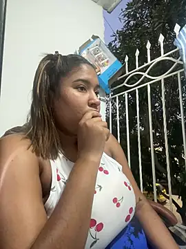 Snapshot of morena-2025 chatting on June 28, 2026, 11:44 pm morena-2025 online show from June 28, 2026, 11:44 pm