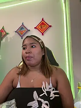 Snapshot of morena-2025 chatting on July 24, 2026, 11:03 pm morena-2025 online show from July 24, 2026, 11:03 pm