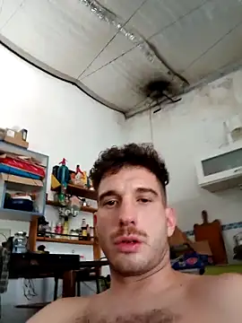 Snapshot of _____-AAAZZZ999000____A chatting on November 26, 2025, 12:28 pm -AAAZZZ999000 A online show from November 26, 2025, 12:28 pm