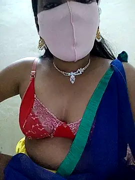 Snapshot of mahalaxmi_teluguammai chatting on November 17, 2025, 6:35 pm mahalaxmi teluguammai online show from November 17, 2025, 6:35 pm