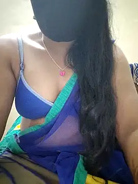 Snapshot of mahalaxmi_teluguammai chatting on November 20, 2025, 5:34 pm mahalaxmi teluguammai online show from November 20, 2025, 5:34 pm