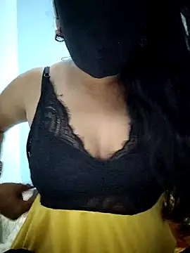 Snapshot of mahalaxmi_teluguammai chatting on November 30, 2025, 8:29 am mahalaxmi teluguammai online show from November 30, 2025, 8:29 am