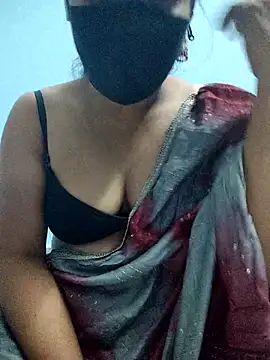 Snapshot of mahalaxmi_teluguammai chatting on December 3, 2025, 10:24 am mahalaxmi teluguammai online show from December 3, 2025, 10:24 am