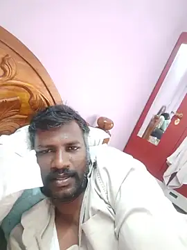 Snapshot of Paramkeerthi chatting on June 13, 2026, 4:05 pm Paramkeerthi online show from June 13, 2026, 4:05 pm