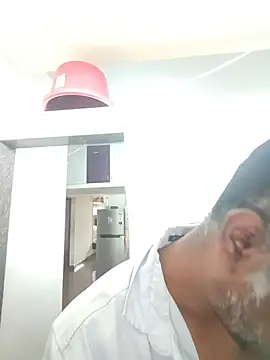 Snapshot of Paramkeerthi chatting on August 1, 2026, 2:55 am Paramkeerthi online show from August 1, 2026, 2:55 am