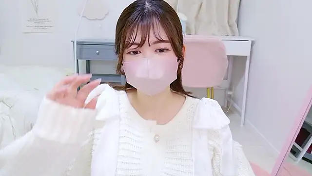 Snapshot of Ha_chan chatting on December 17, 2025, 8:53 am Ha chan online show from December 17, 2025, 8:53 am