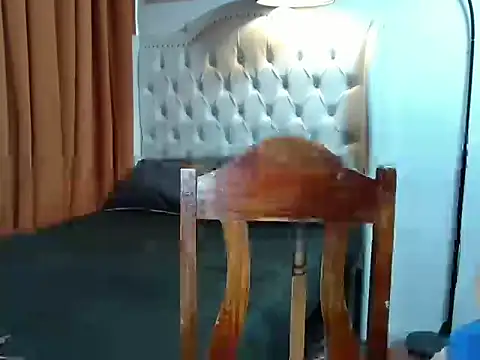 Snapshot of wild_tamarra chatting on November 27, 2025, 3:19 am wild tamarra online show from November 27, 2025, 3:19 am