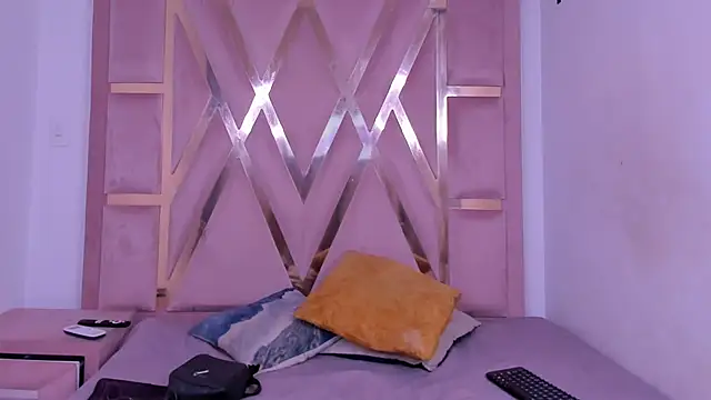 Kymasm online show from February 20, 2026, 1:11 pm