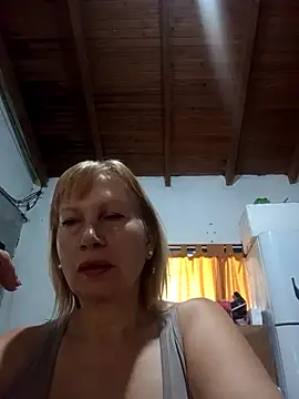 SexyMilf1211 online show from February 21, 2026, 2:18 pm