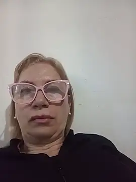 Snapshot of SexyMilf1211 chatting on June 17, 2026, 3:13 pm SexyMilf1211 online show from June 17, 2026, 3:13 pm