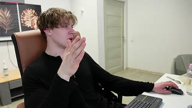 Charles Dreams online show from March 16, 2026, 3:12 am