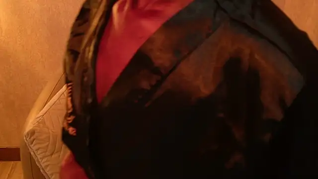 saraa sm online show from November 25, 2025, 6:19 pm