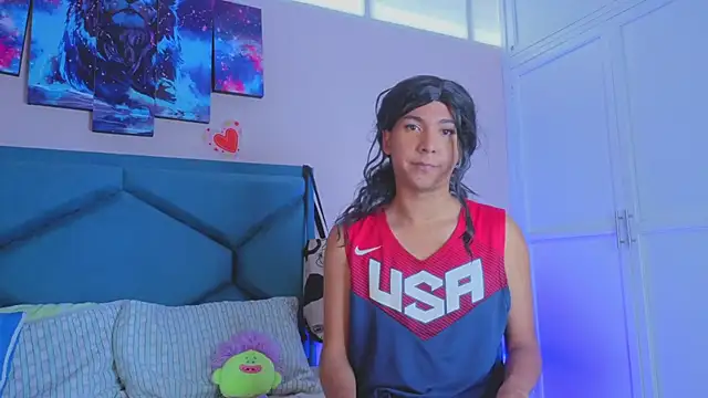 Hopemoretti online show from March 11, 2026, 8:04 pm