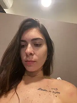 fer-nanda online show from April 11, 2026, 12:15 am