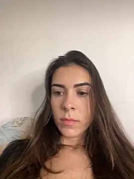 Snapshot of fer-nanda chatting on May 5, 2026, 2:52 am fer-nanda online show from May 5, 2026, 2:52 am